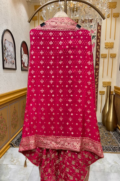 Afsara Banarasi Élan Suit (Mustard)