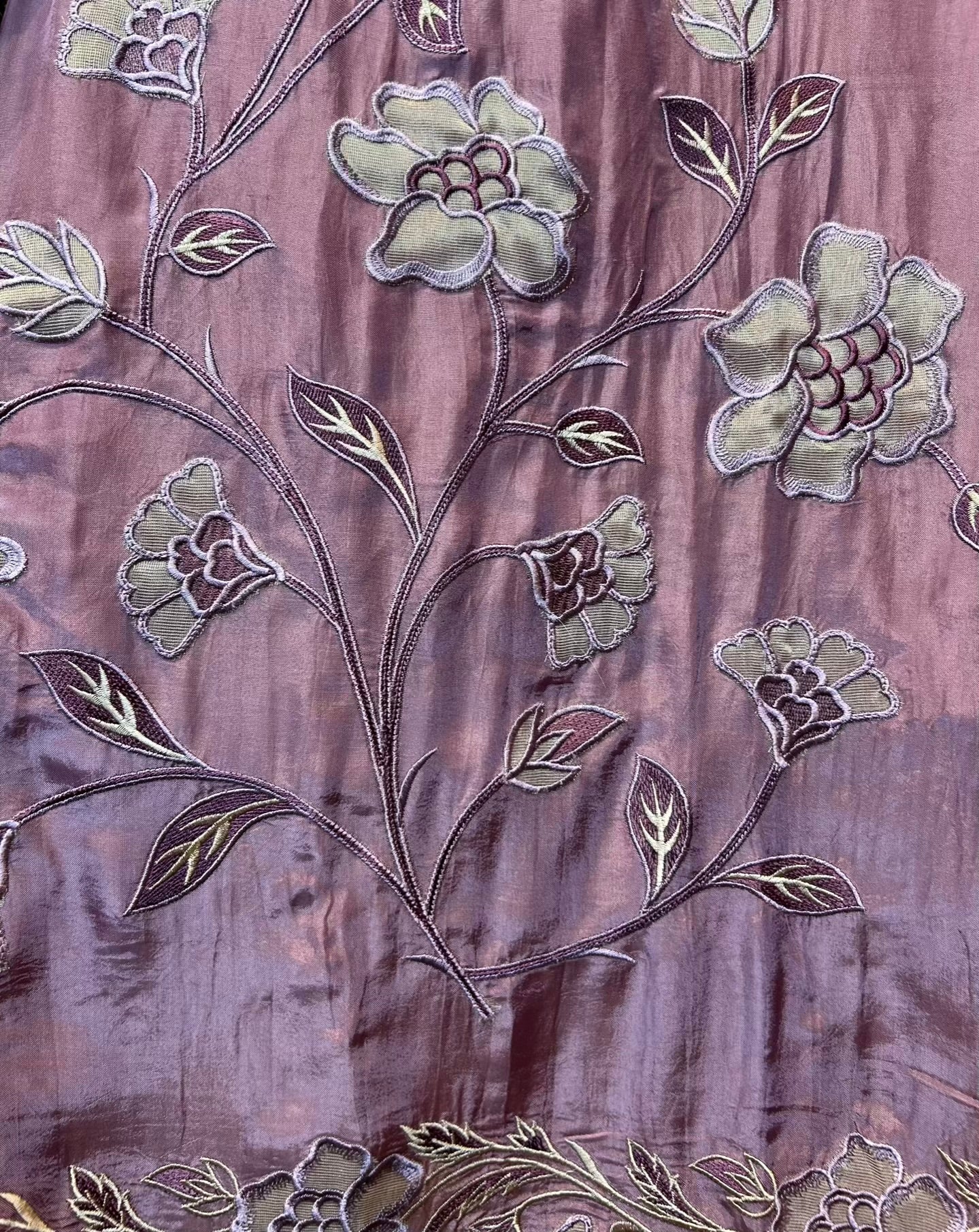 Serizara PatchGlow Suit (Lavender)