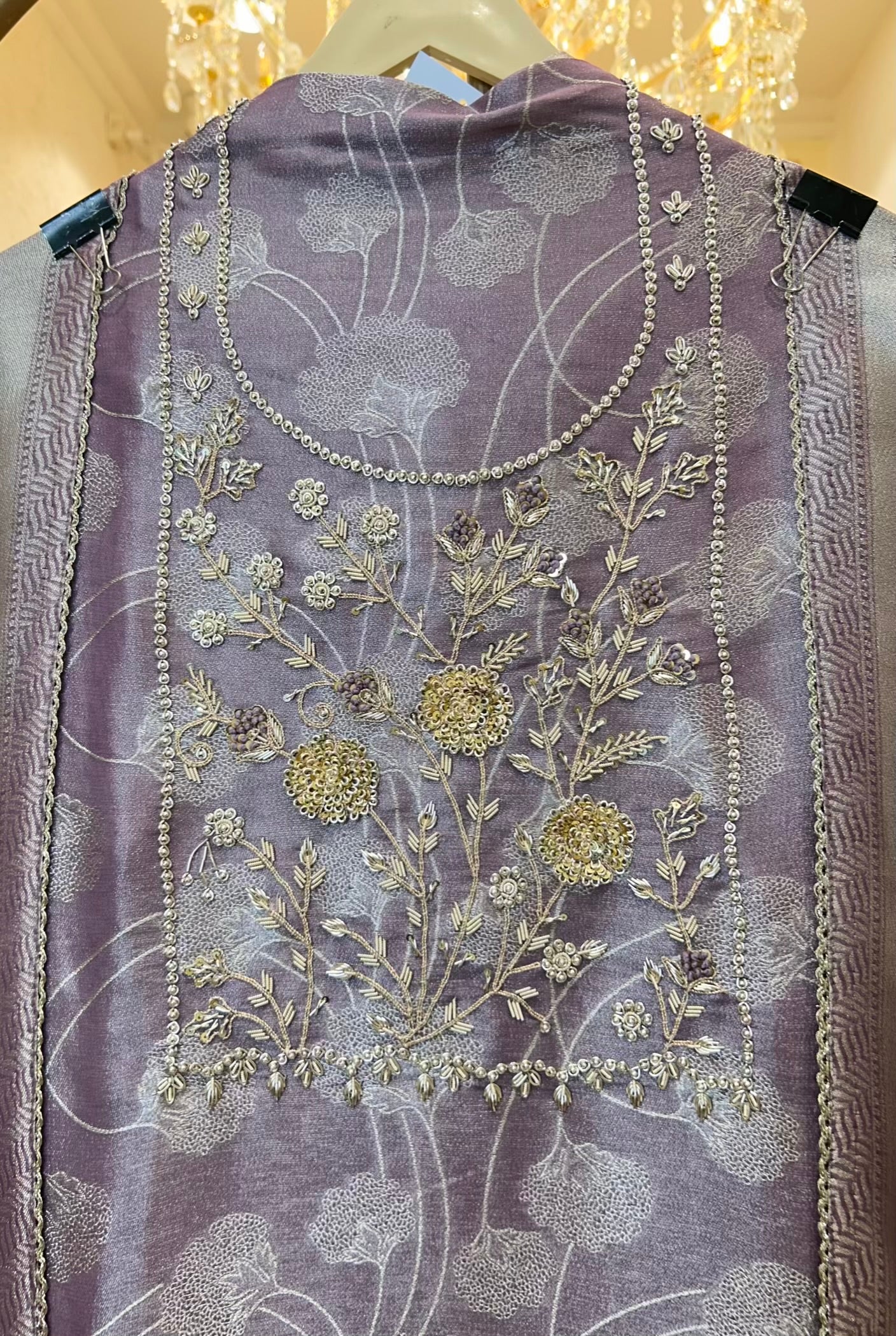 Zareesha Banarasi Noor Suit (Lavender)