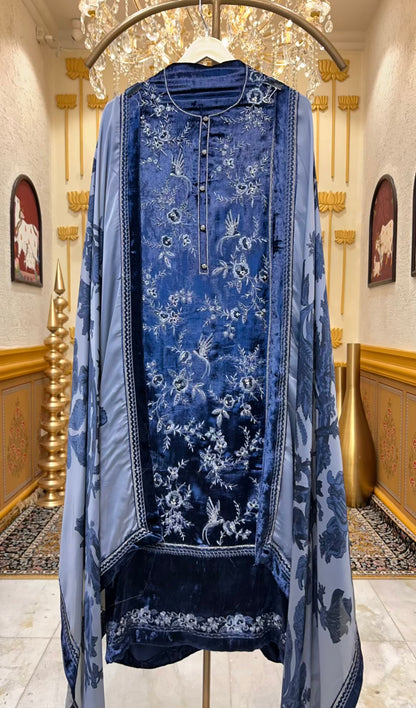 Zarvella Velvet Éclat Suit (Navy Blue)