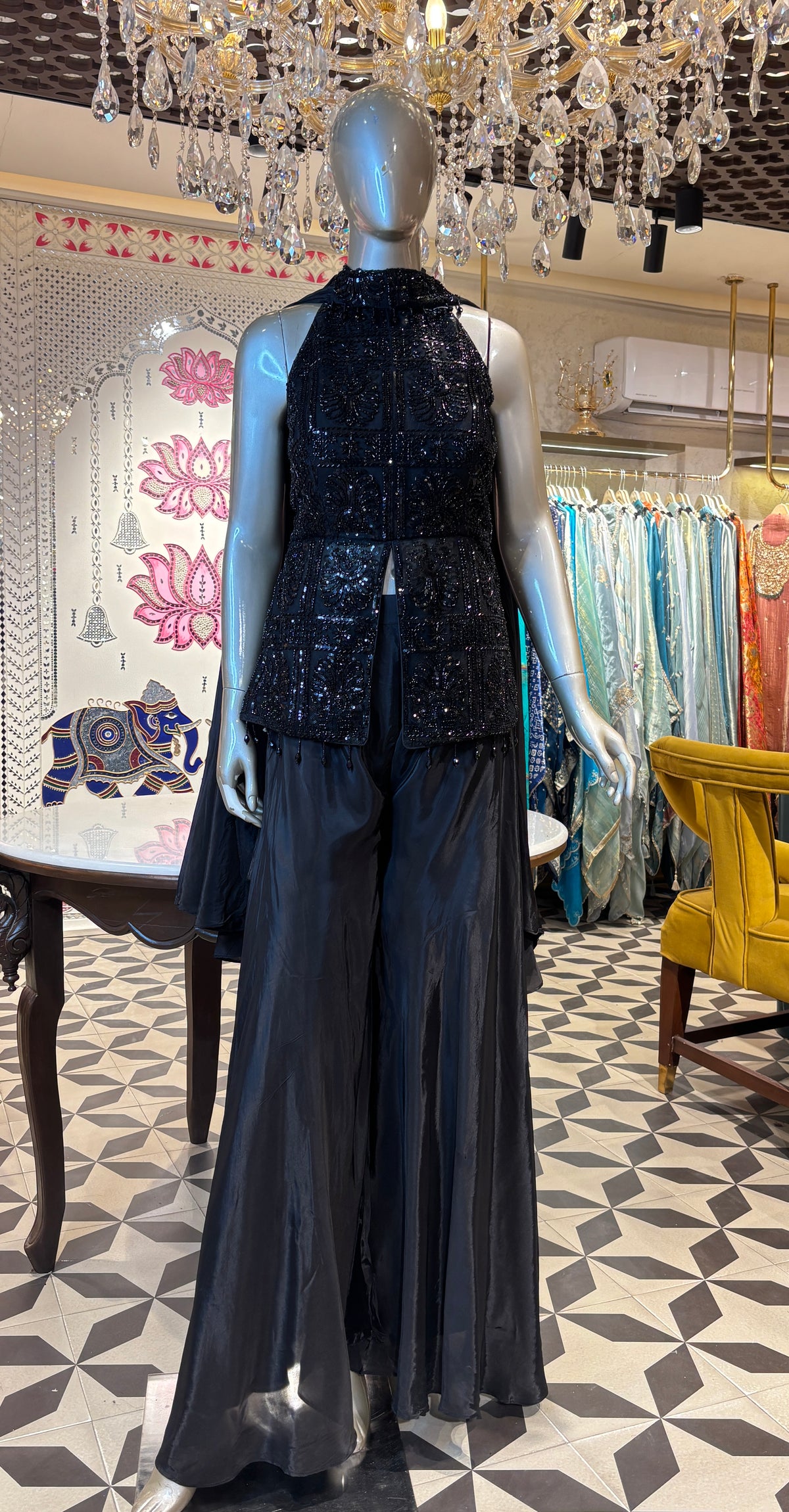 Khwabeeda Sharara Set