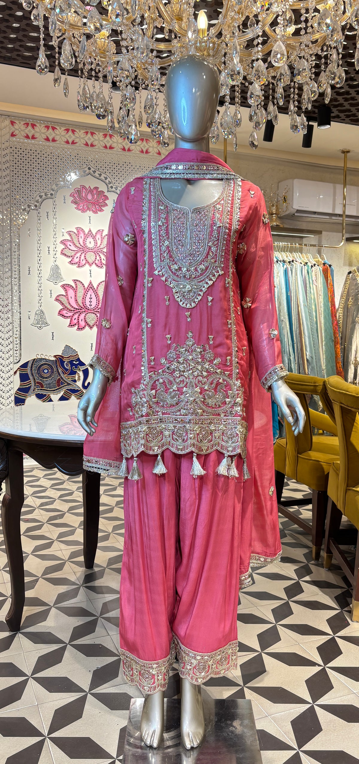 Adaa-e-Khaas Farshi Suit