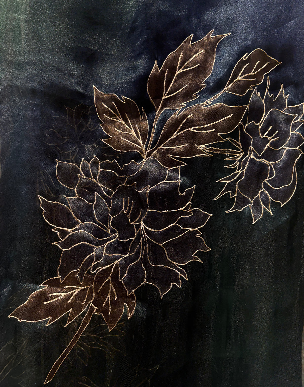 Zarvaan Organza Suit