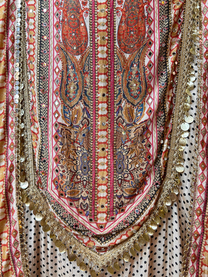 Tabeer Muslin Suit (Ivory)