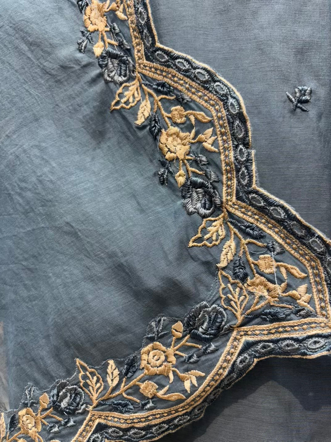 Meher Thread Patch Chanderi Suit