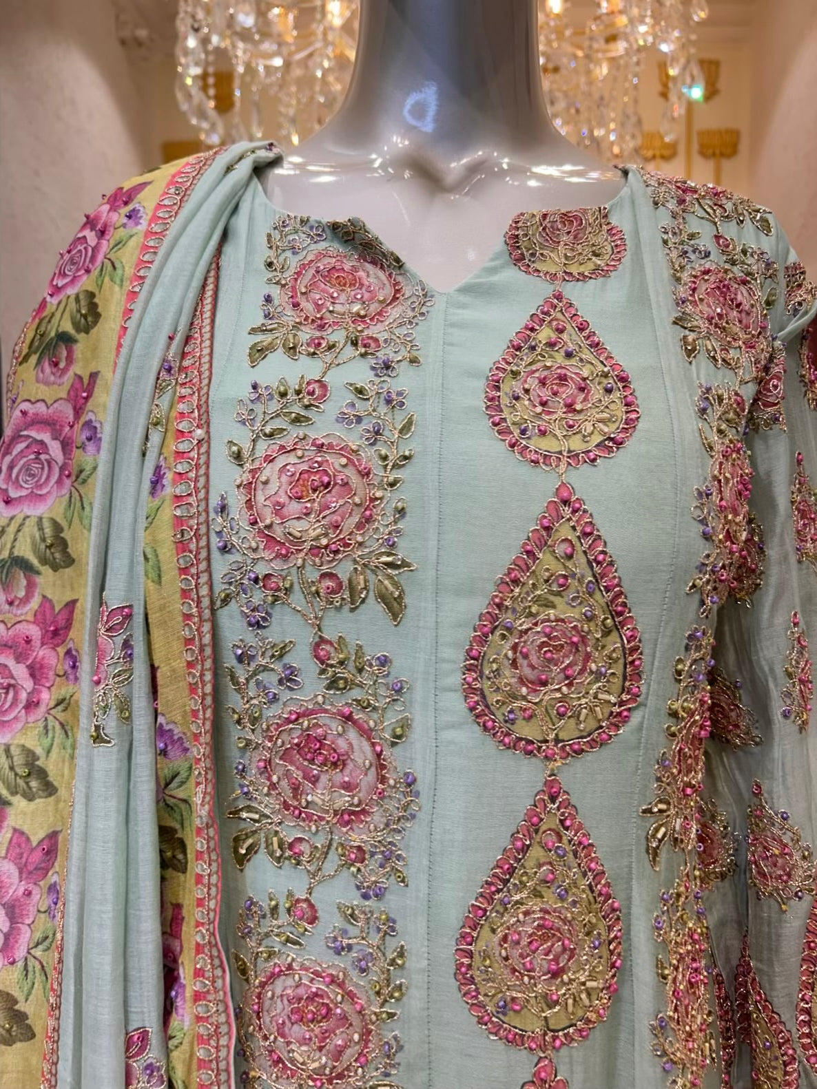 Aafiya Dori Gul Anarkali