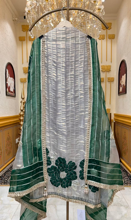 Ariyah Appliqué Élan Suit (Ivory & Green)