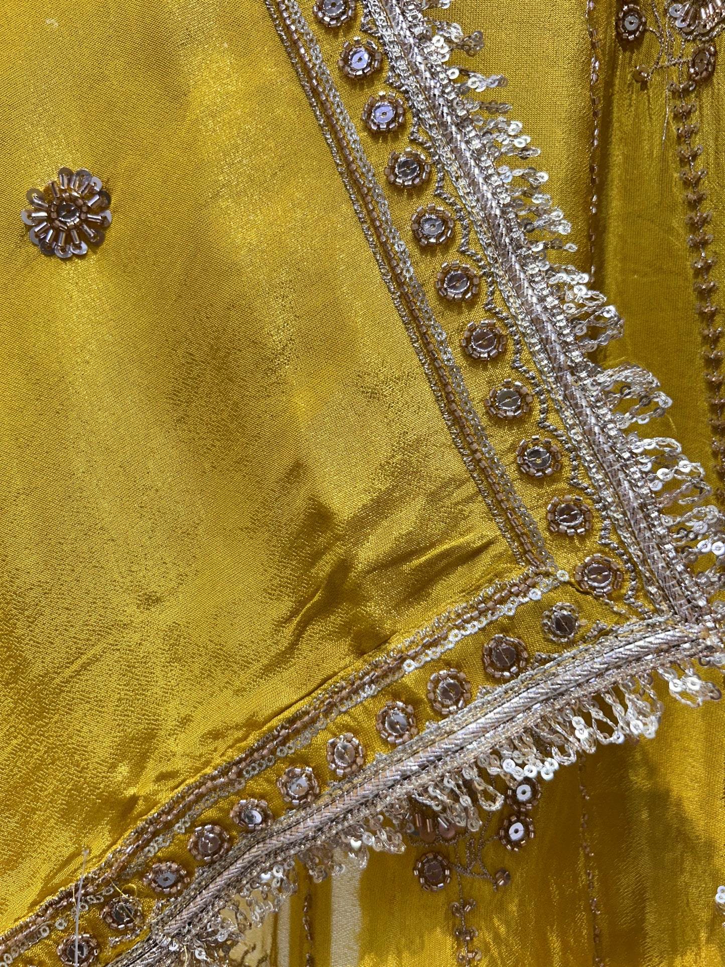 Ruhani Éclat Suit