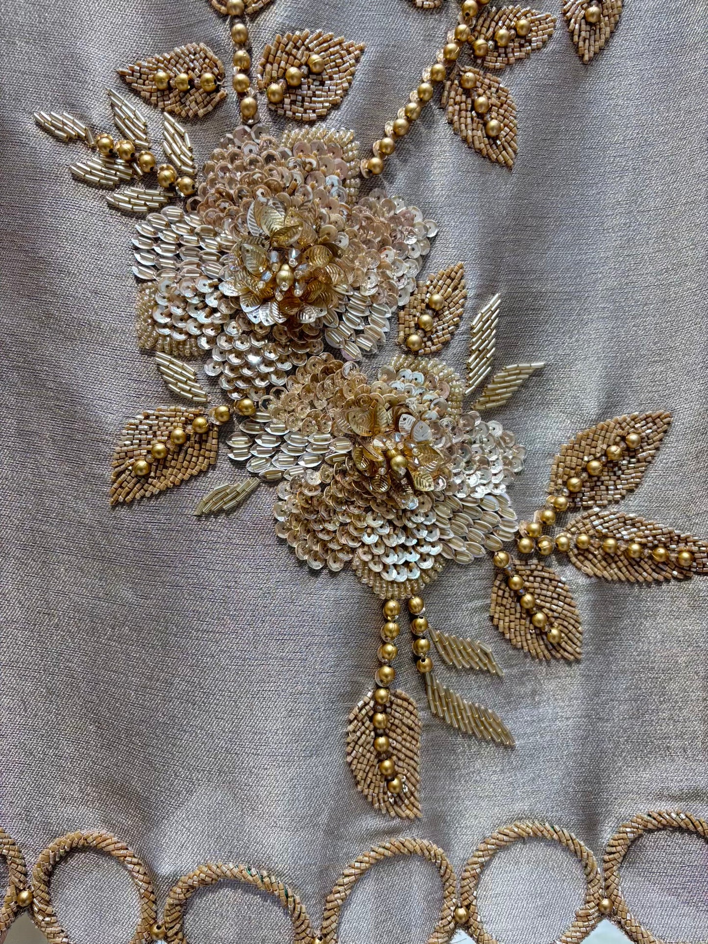 Mahira Shimmer Leheriya Suit