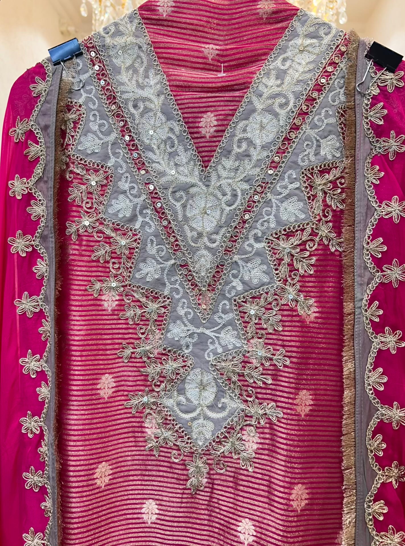 Mirzaara Kinari Taj Suit (Pink)