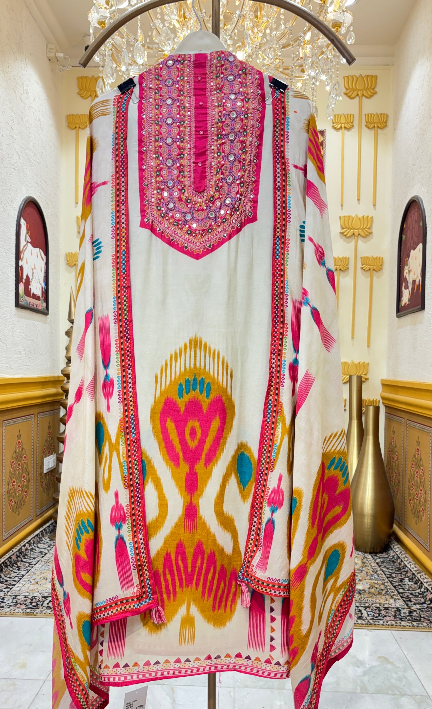 Zareefa Artisan Muslin Suit