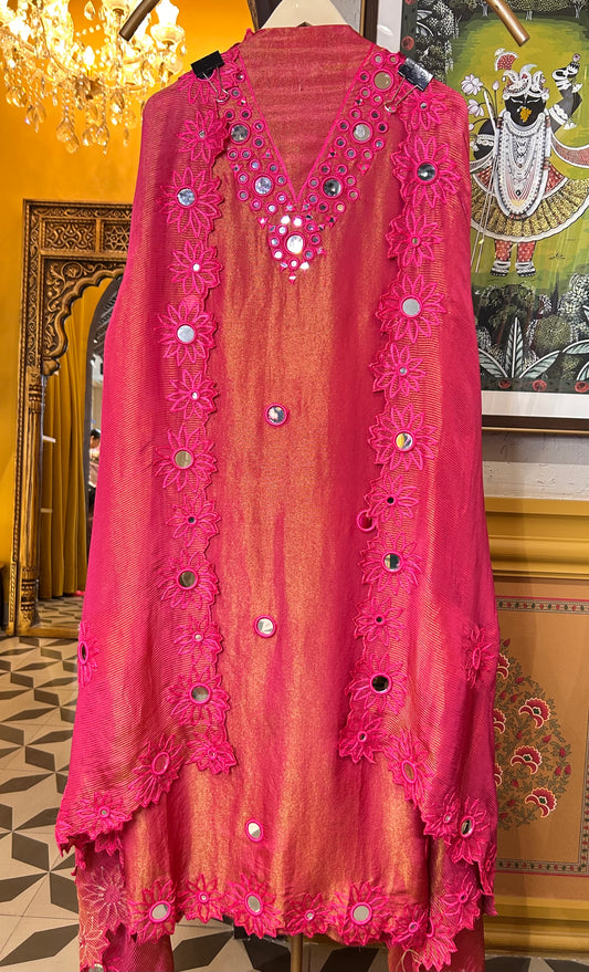 Aab-e-Aaina (Pink)