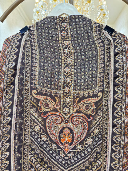 Noor-e-Kundan Suit