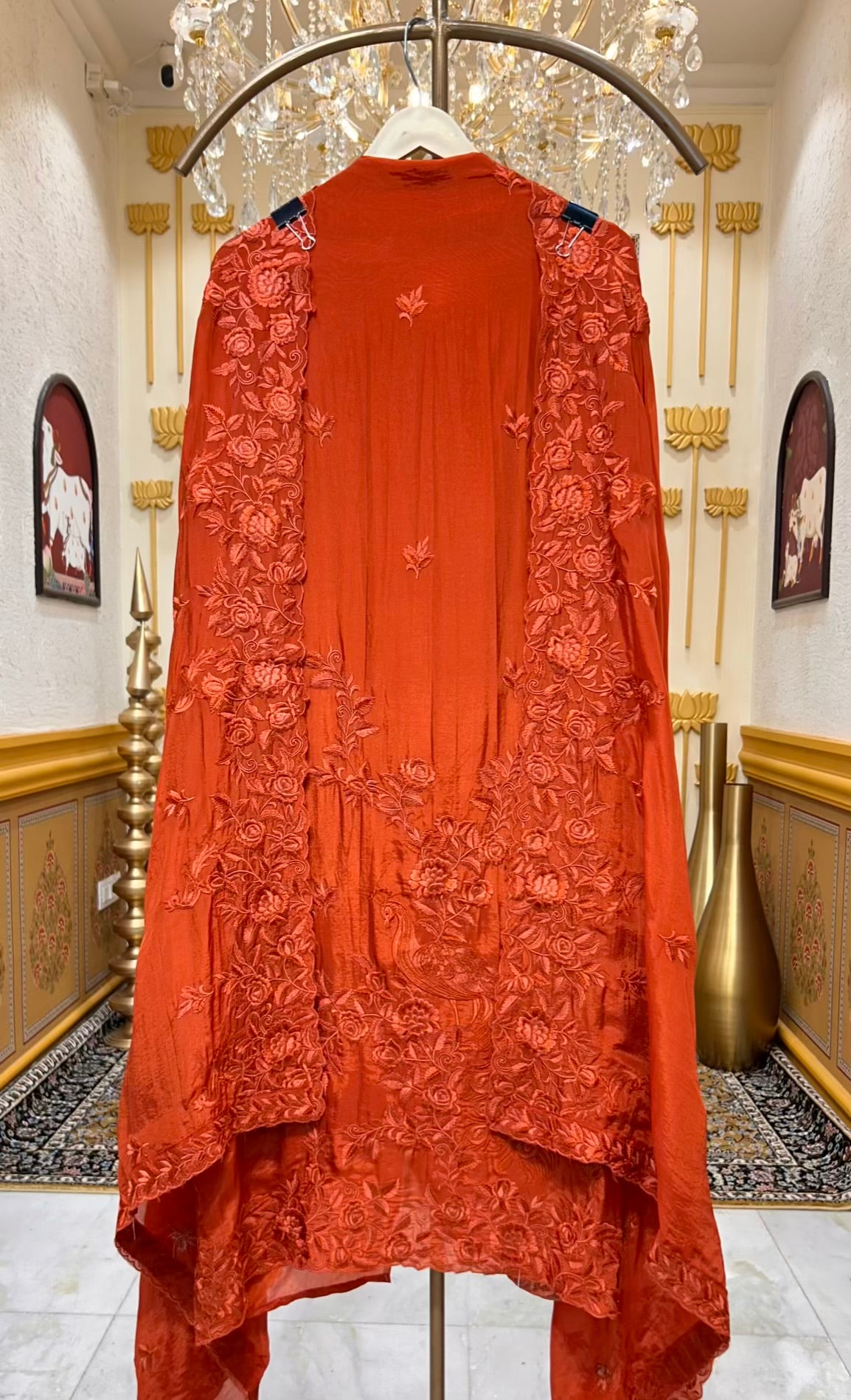 Zehriya Embroiré Suit (Orange)