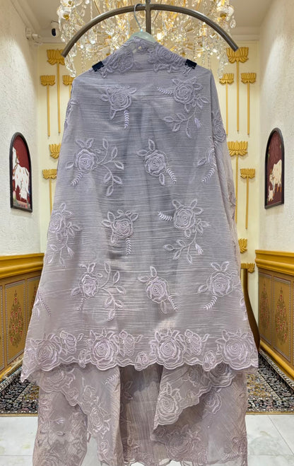 Naira Dori Tissue Suit