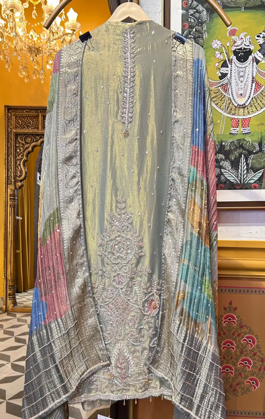 Zyra-e-Noor (Green)