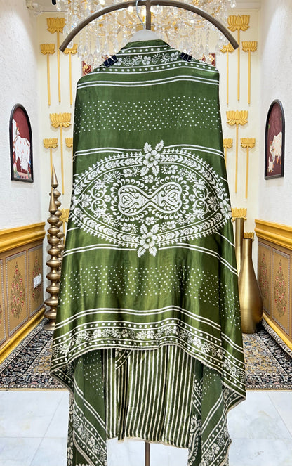 Mehera Gajji Suit