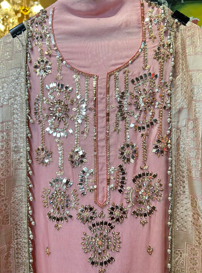 Zareen-é-Banaras Suit (Pink)