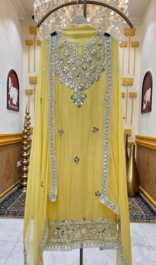 Eshira Gota Charm Suit (Yellow)
