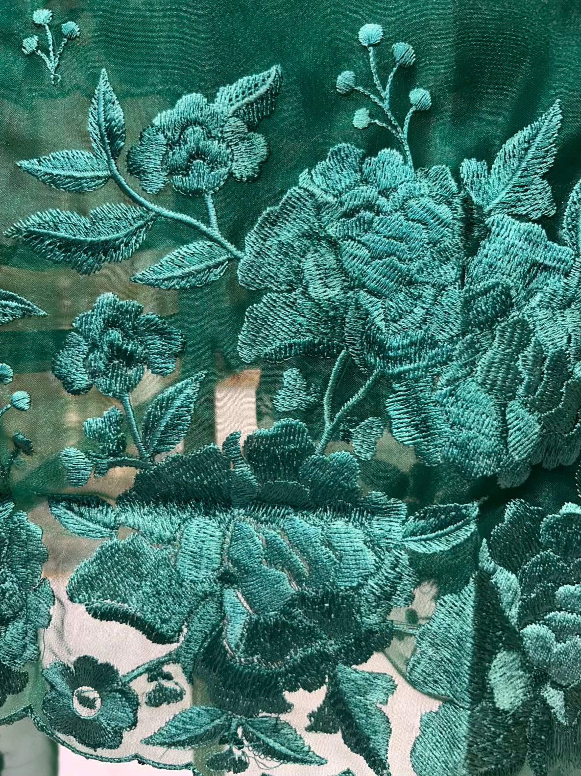 Ariyah Thread Élan Suit (Green)