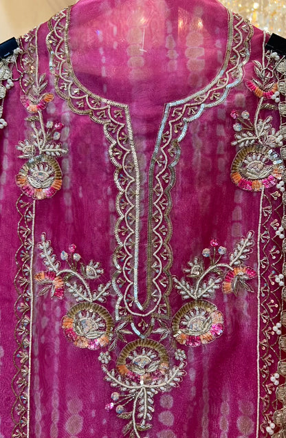 Tisvara Handkaari Suit