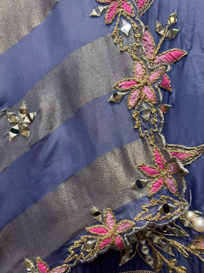 Zareen-é-Tasveer (Blue)