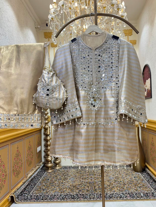 Zoya Organza Mirror Set