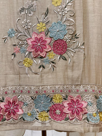 Nazneen Mul Naqsh Suit (Beige)