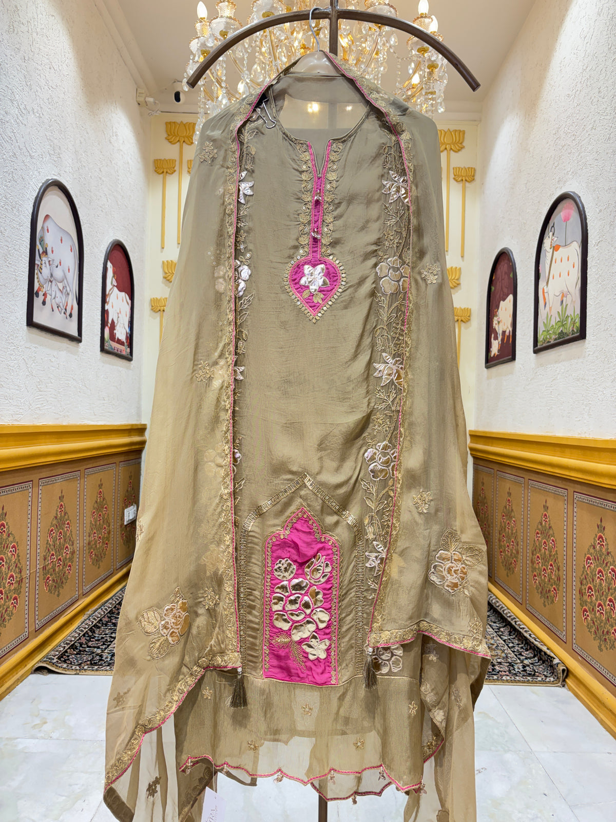 Kanakshi Leatherwork Suit