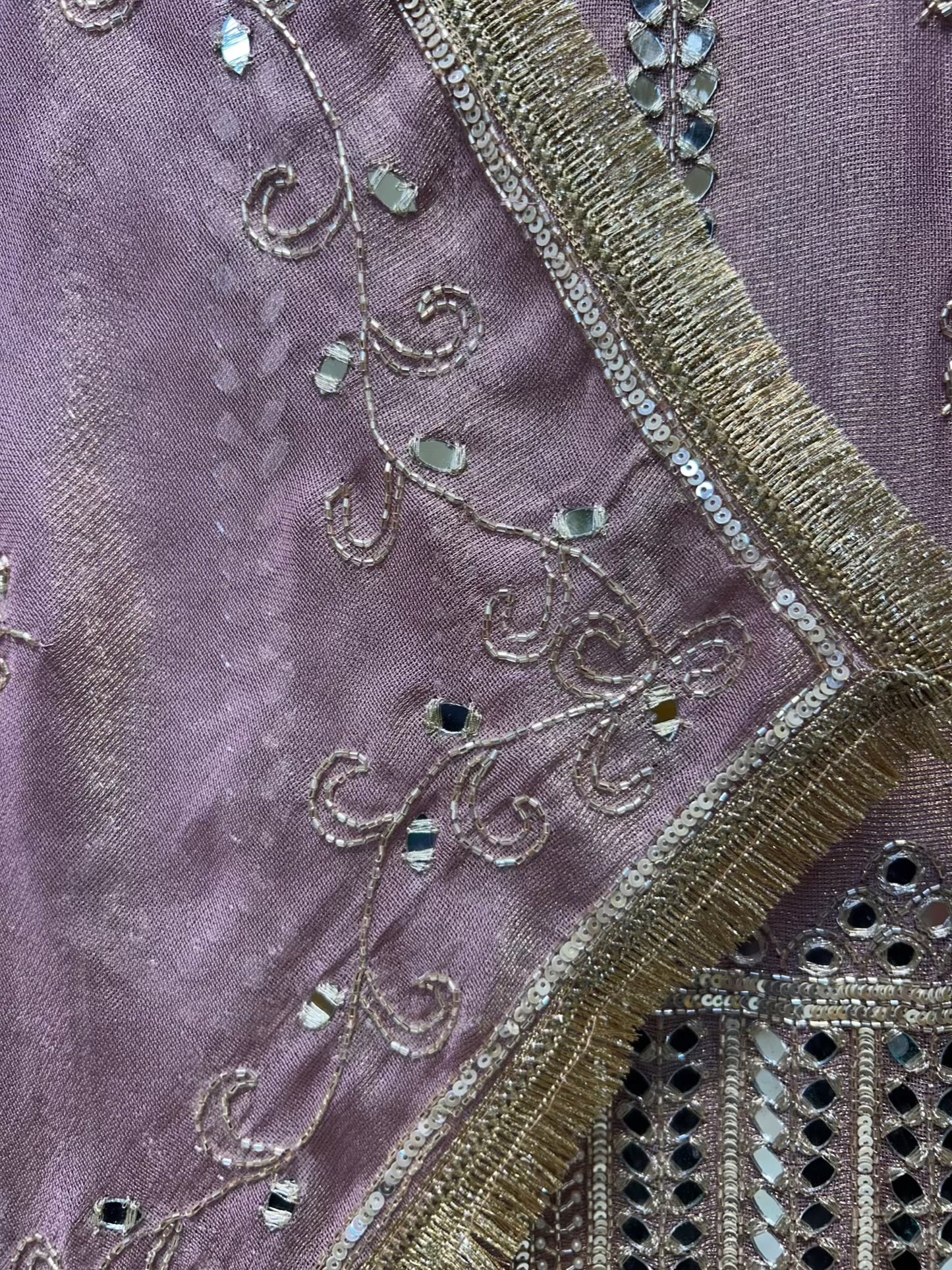 Ruhmehar Sheesha Kinari Suit (Lavender)