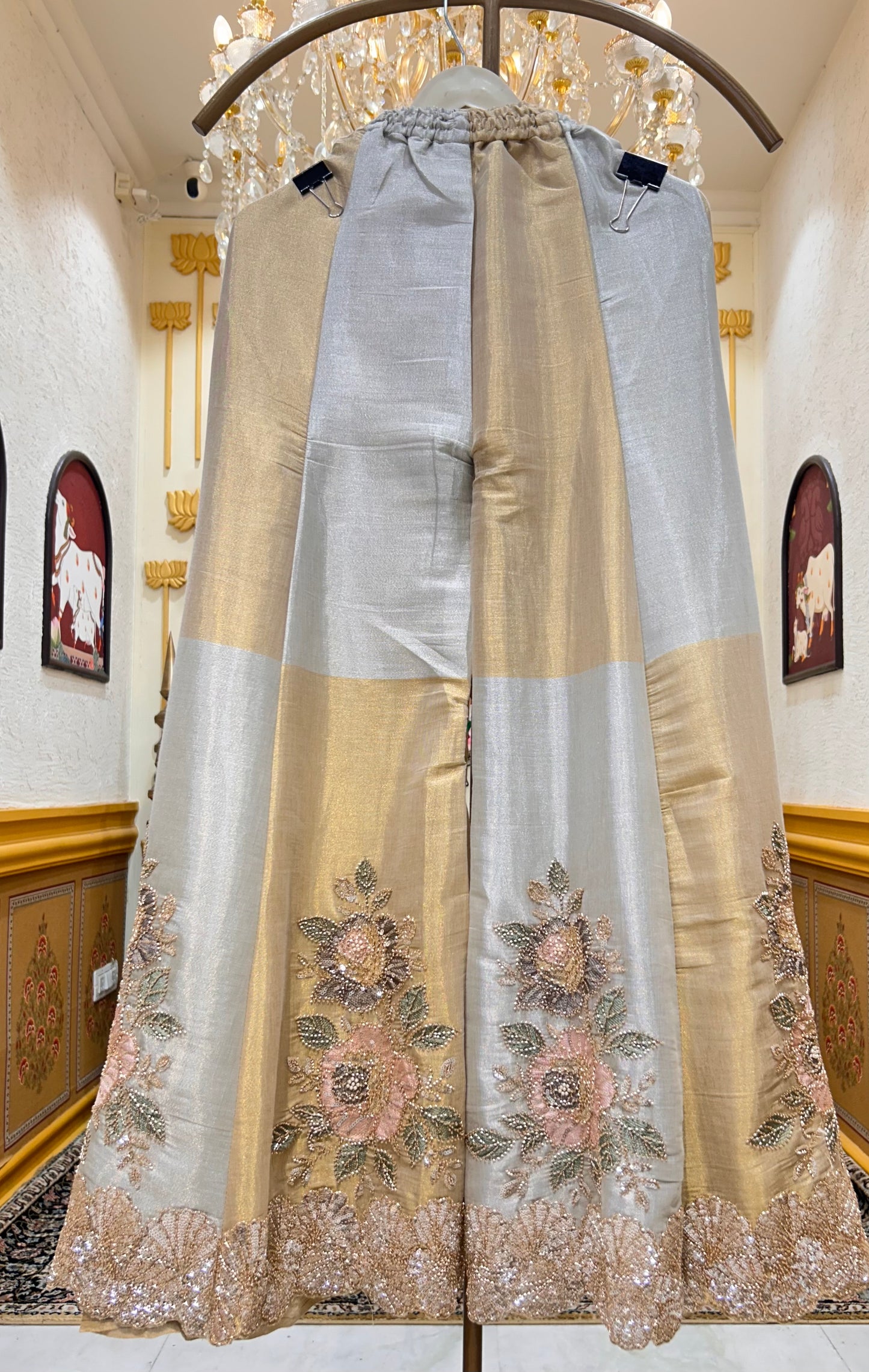 Aurelia Noor Anarkali Set
