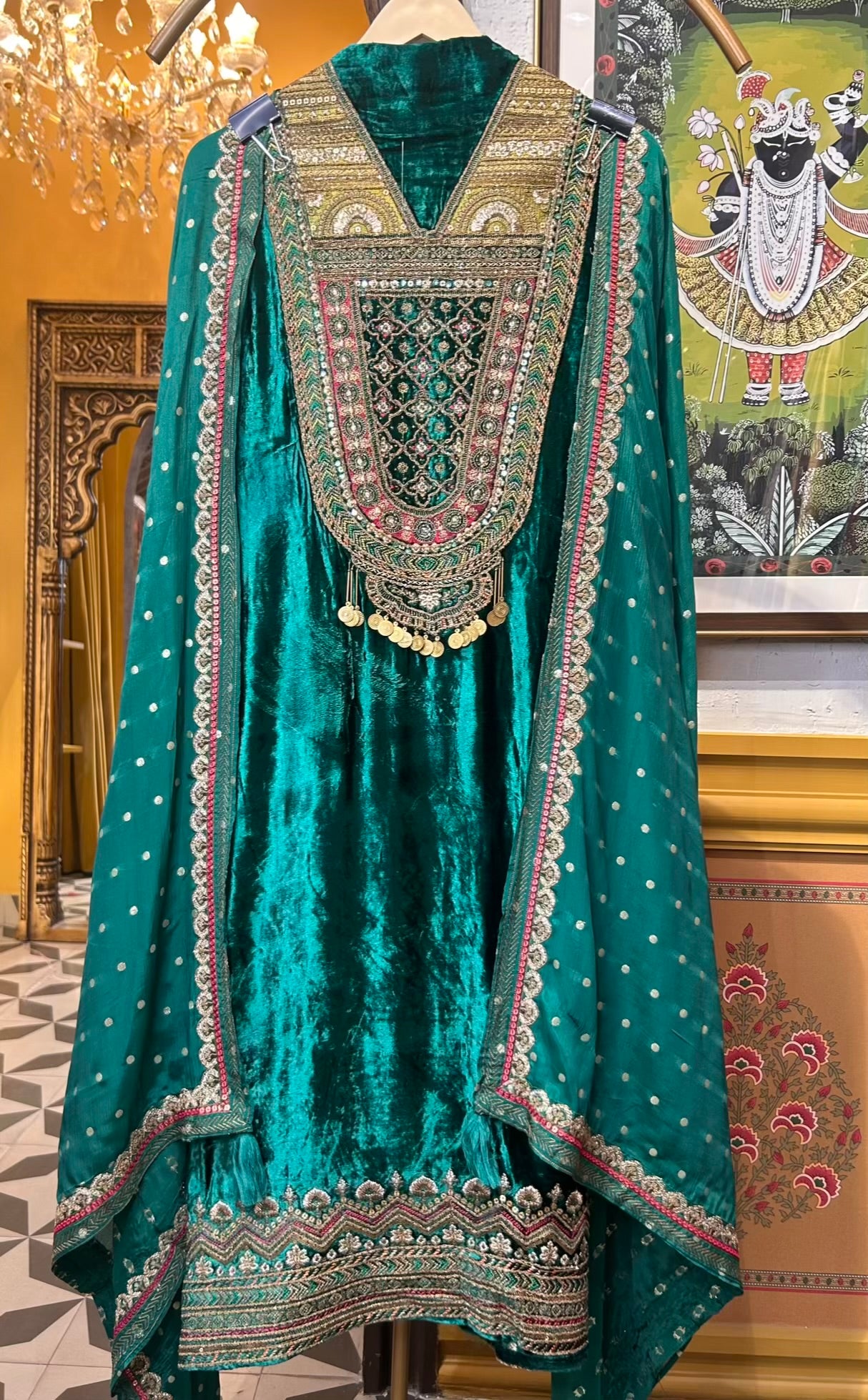 Mahira-é-Zar (Green)