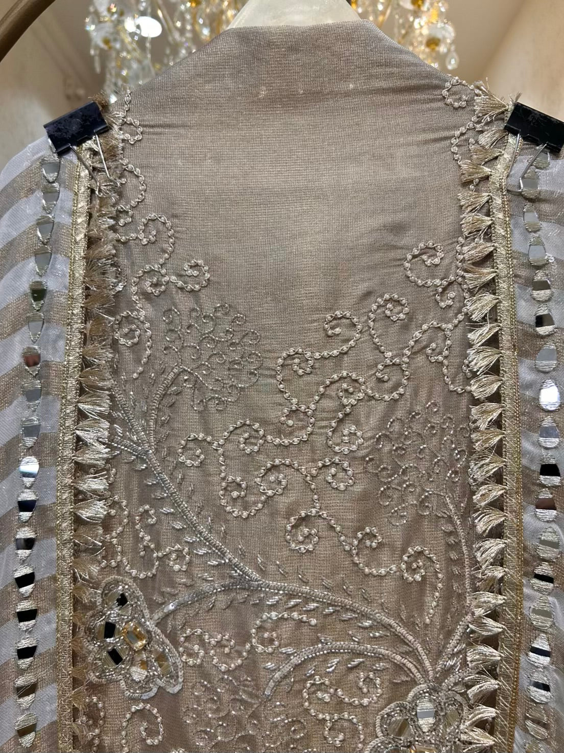 Zarvisha Aaina Kinari Suit (Beige)