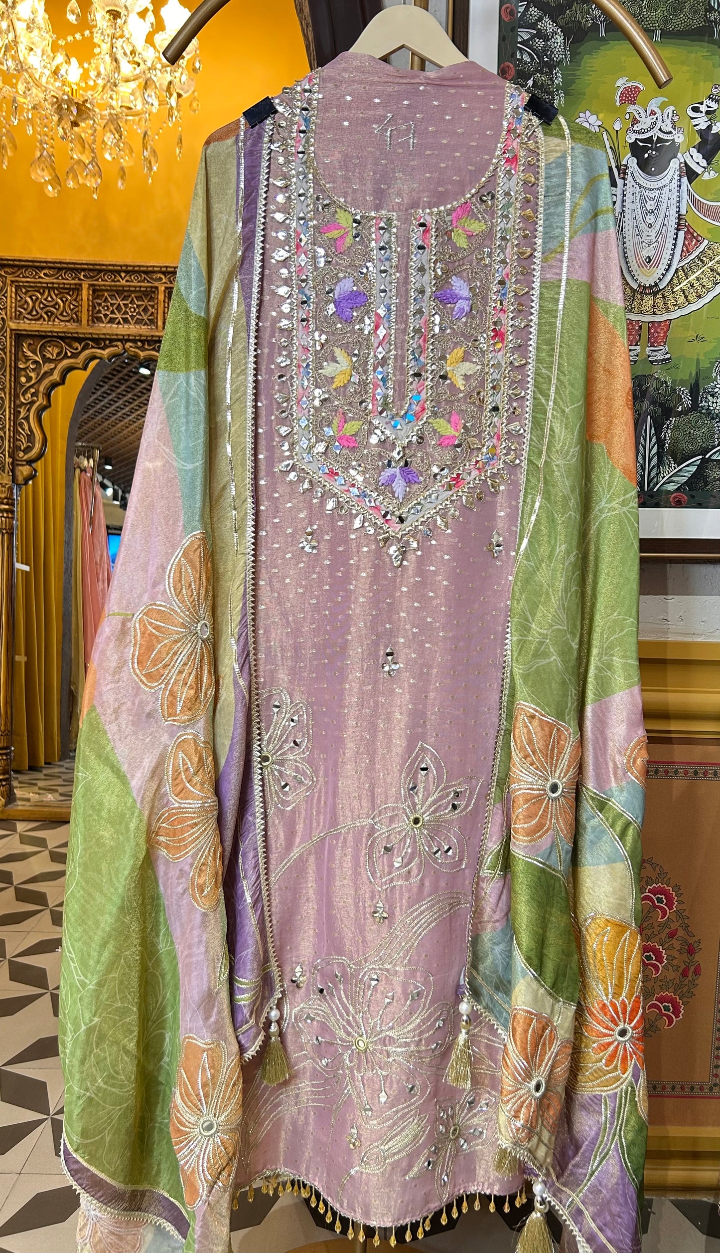 Zar-e-Khaas (Lavender)