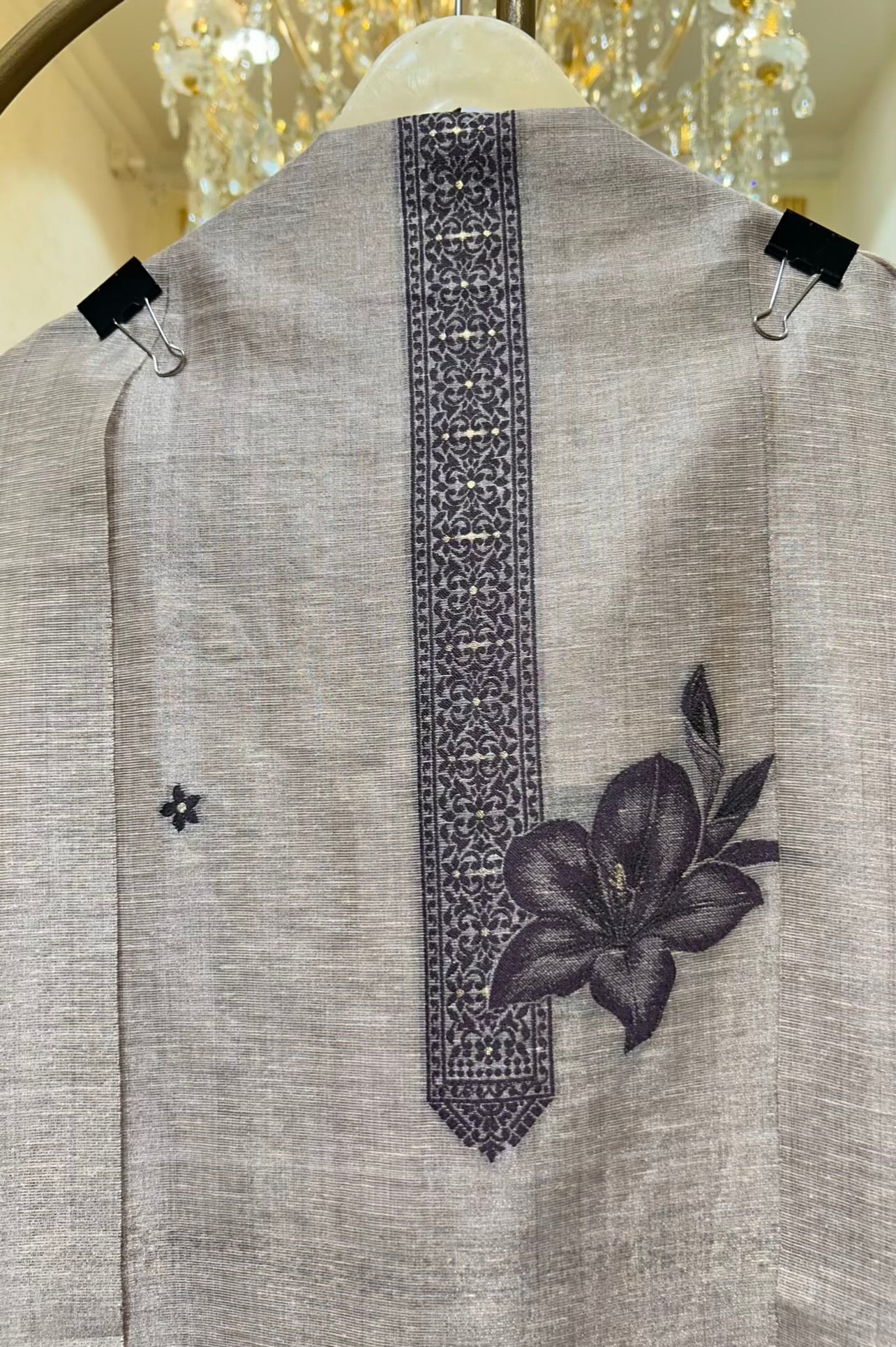 Ishvani Linen Suit (Ivory)