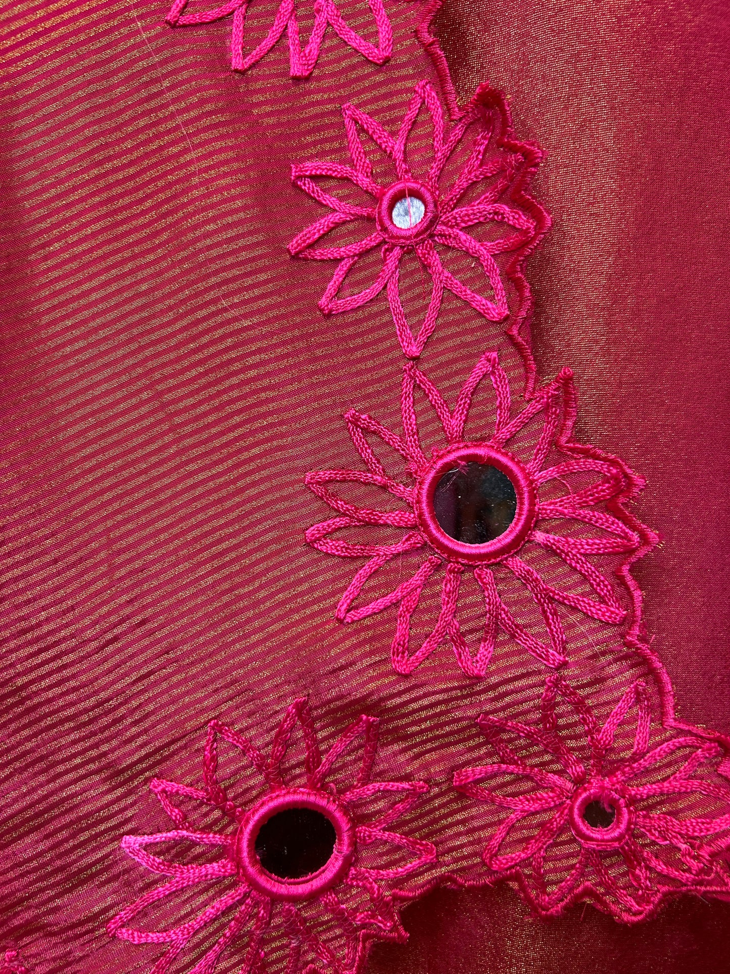 Aab-e-Aaina (Pink)