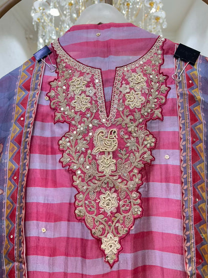 Aamira Sequin Moti Dori Organza Suit