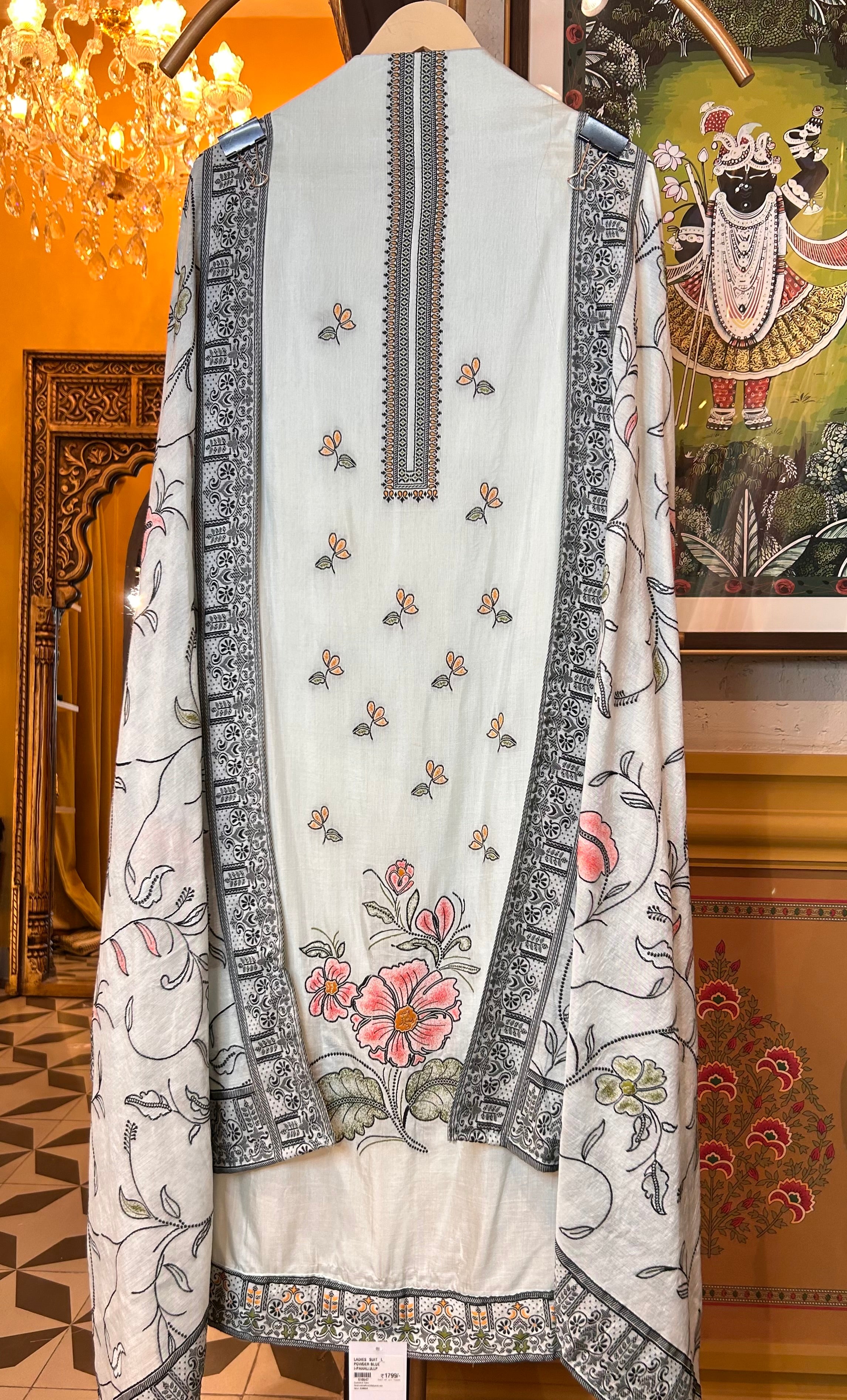 Karwaan Muslin Suit (Powder Blue)