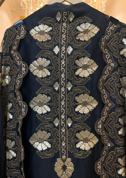 Zareená Éther Suit (Black)