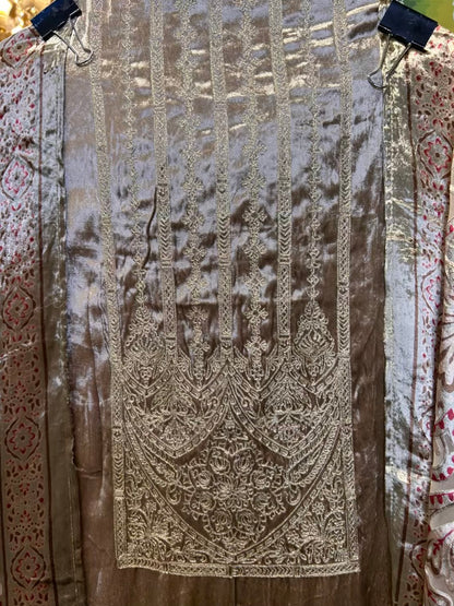 Noorani Velvet Suit (Silver Grey)