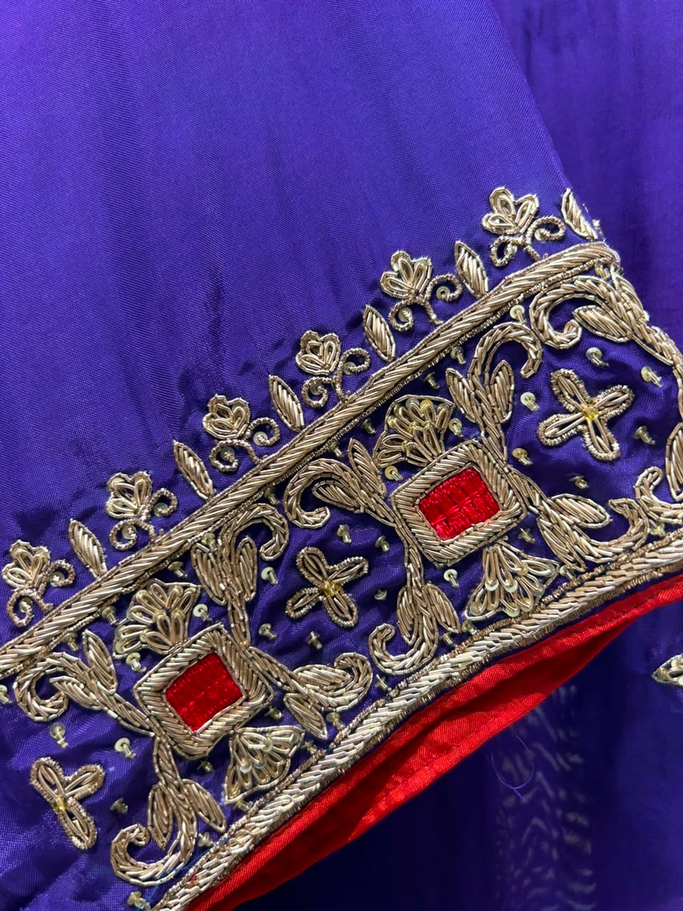 Raagini Royale Suit