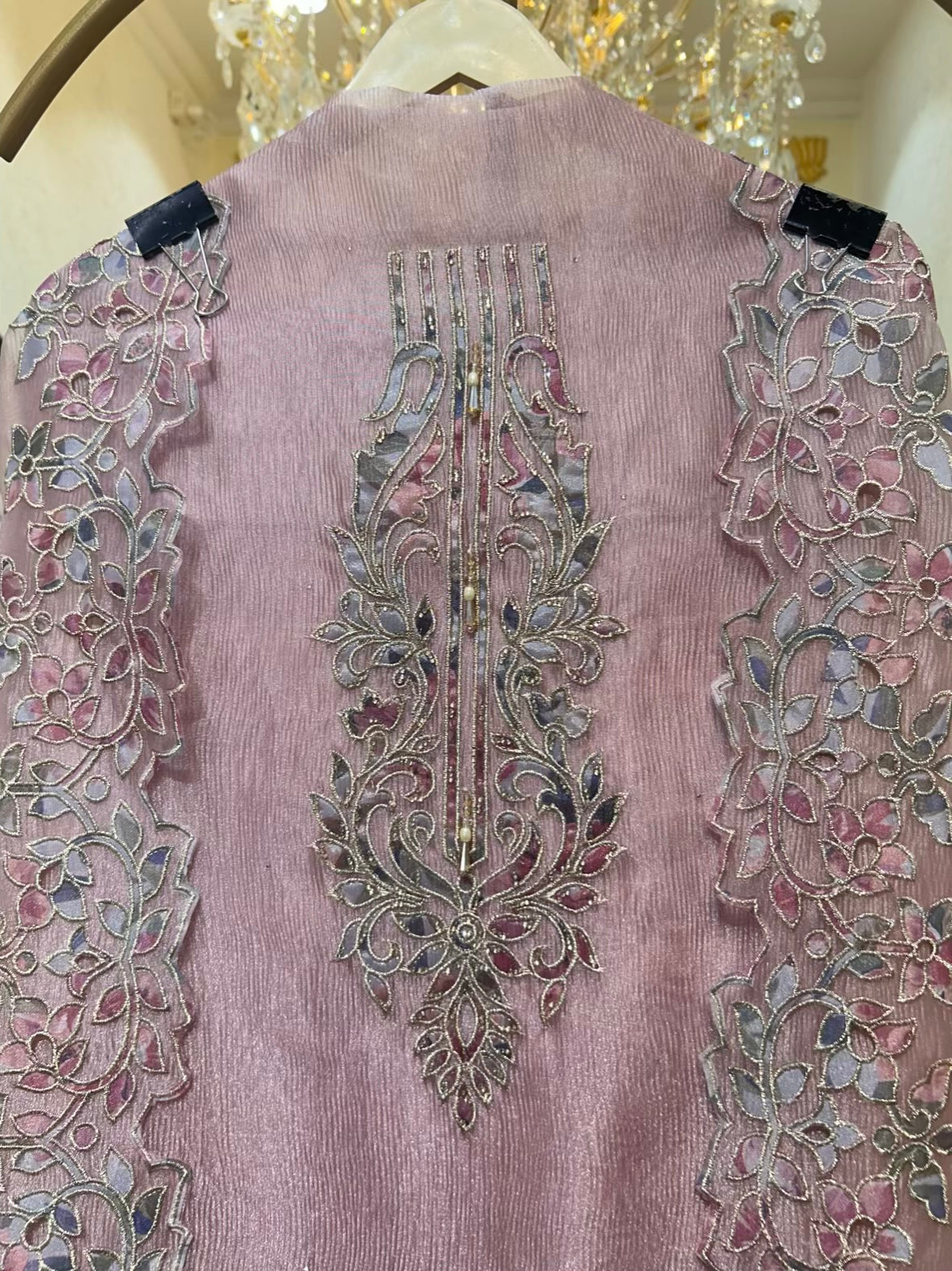 Zehraah Cutwork Veil Suit (Lavender)