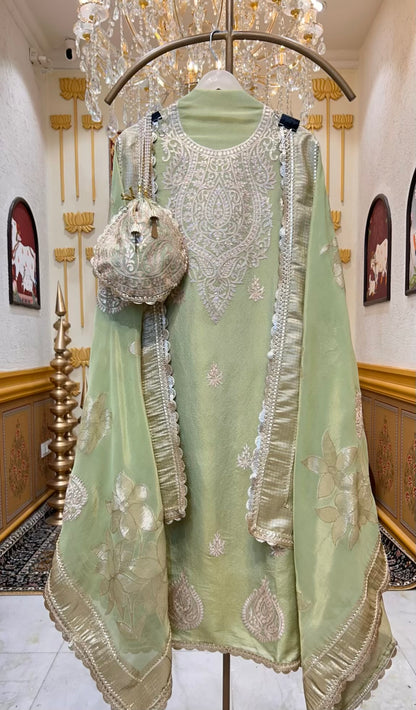 Arezza Veilcraft Suit (Green)