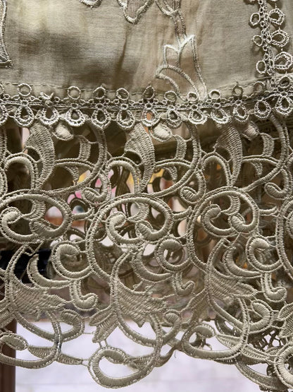Aabira Tissue Appliqué Suit (Pista Green)