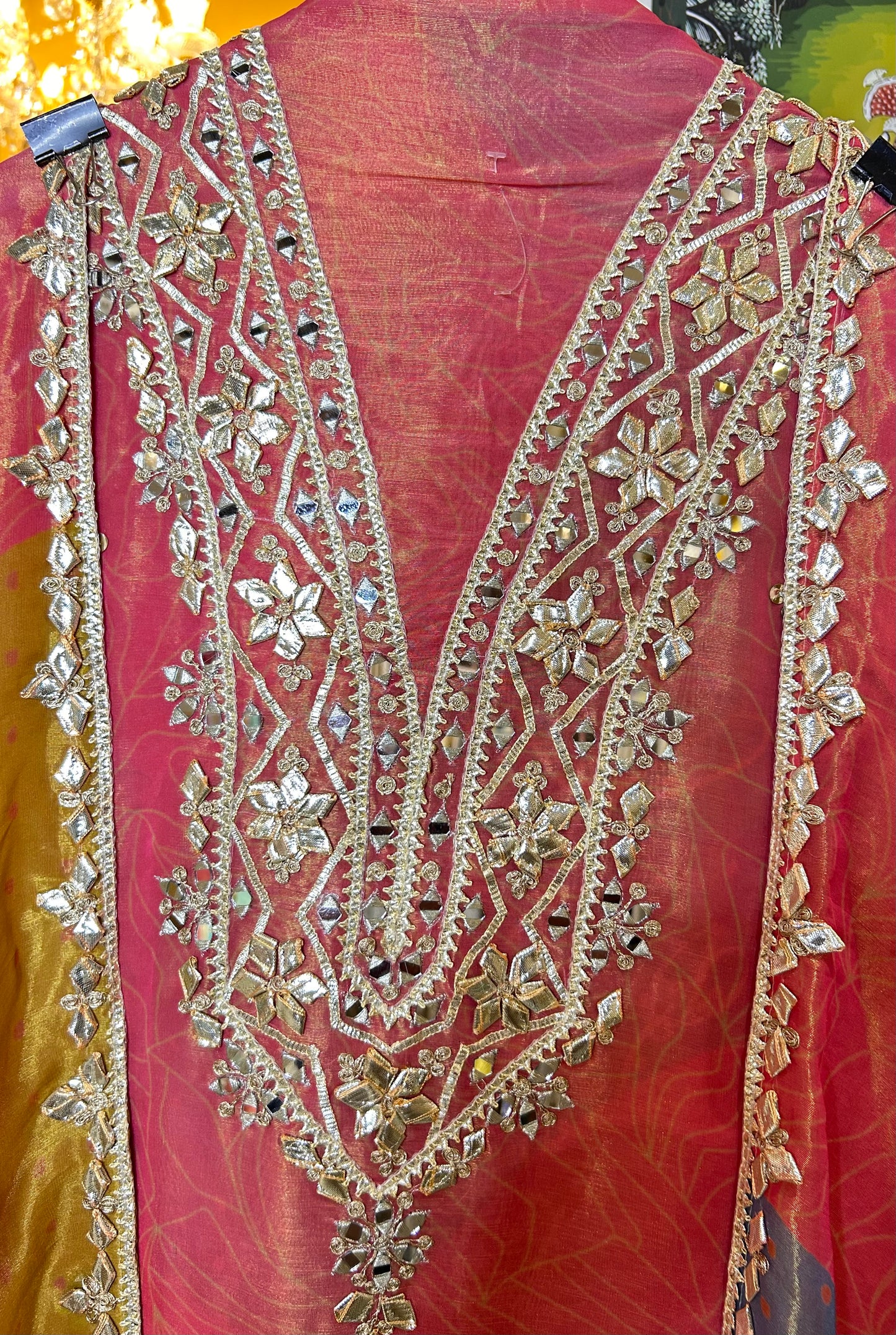Gulzaar-e-Noor (Pink)