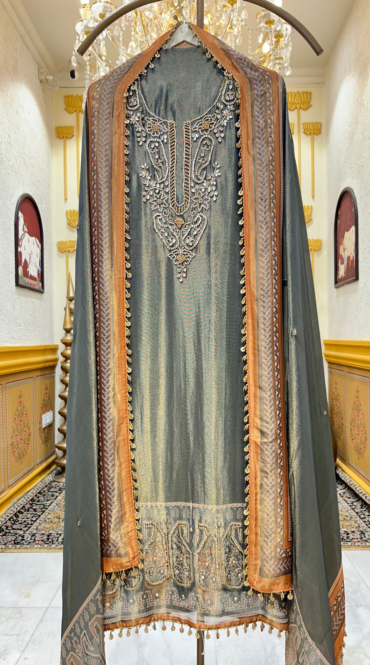 Kundanika Noor Suit