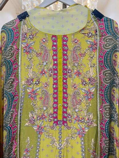 Avnira Crepe Suit (Yellow)