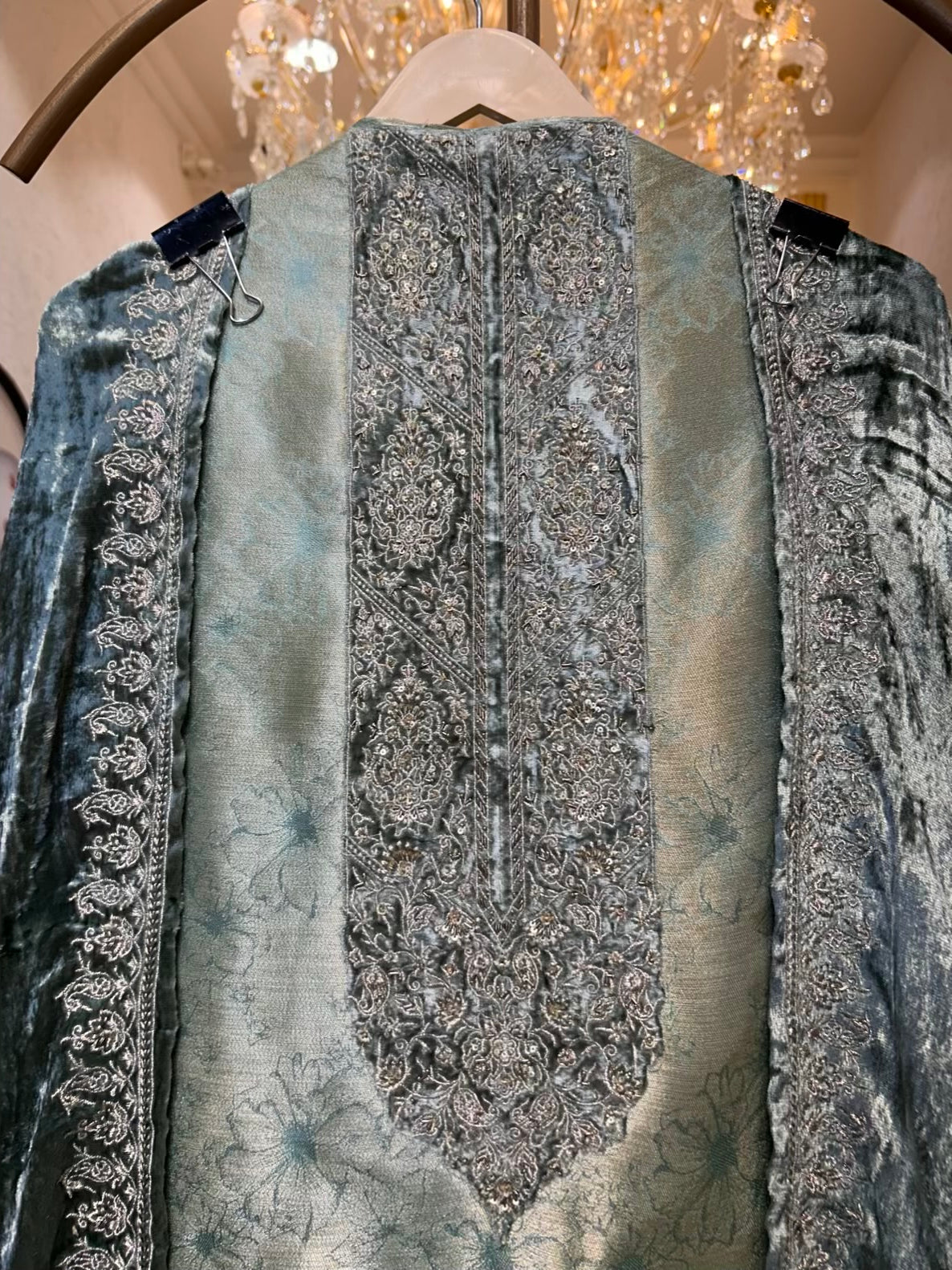 Ruhmeena Velvet Mosaic Suit (Green)