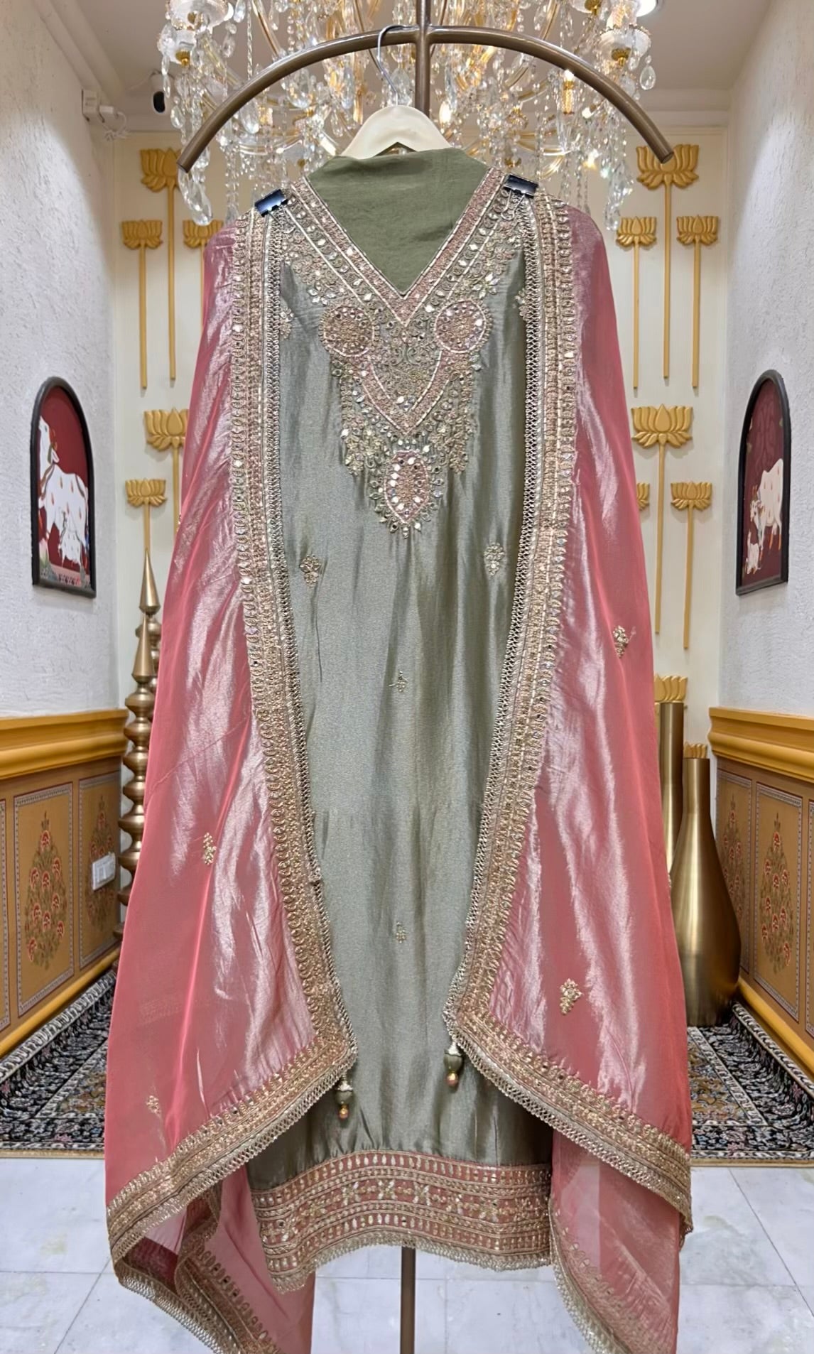 Nazra Mirror Loom Suit (Green)