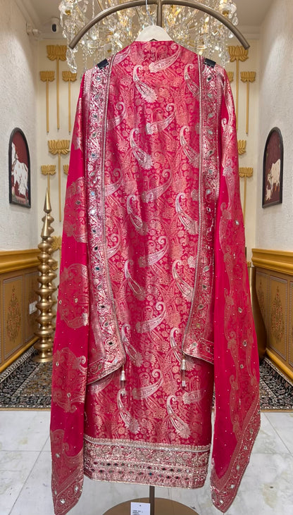 Zayraani Moti Aaina Suit (Magenta)